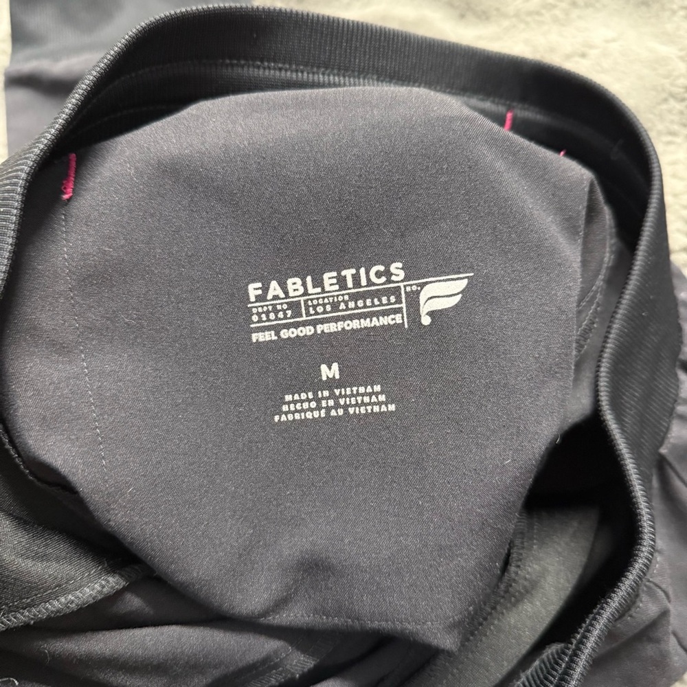 Fabletics Scrubs - image 3